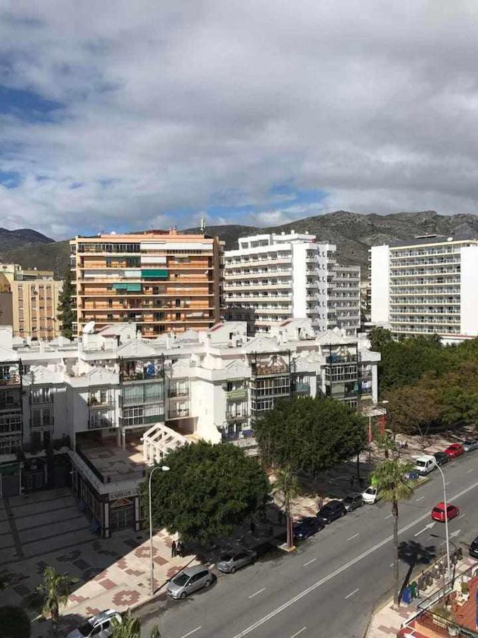 Pepes Home 3 Habitaciones & Parking Gratis 托雷莫利诺斯 外观 照片
